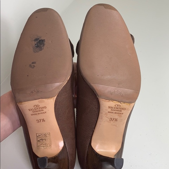 Valentino Garavani Mary Jane Pumps - Picture 5 of 5